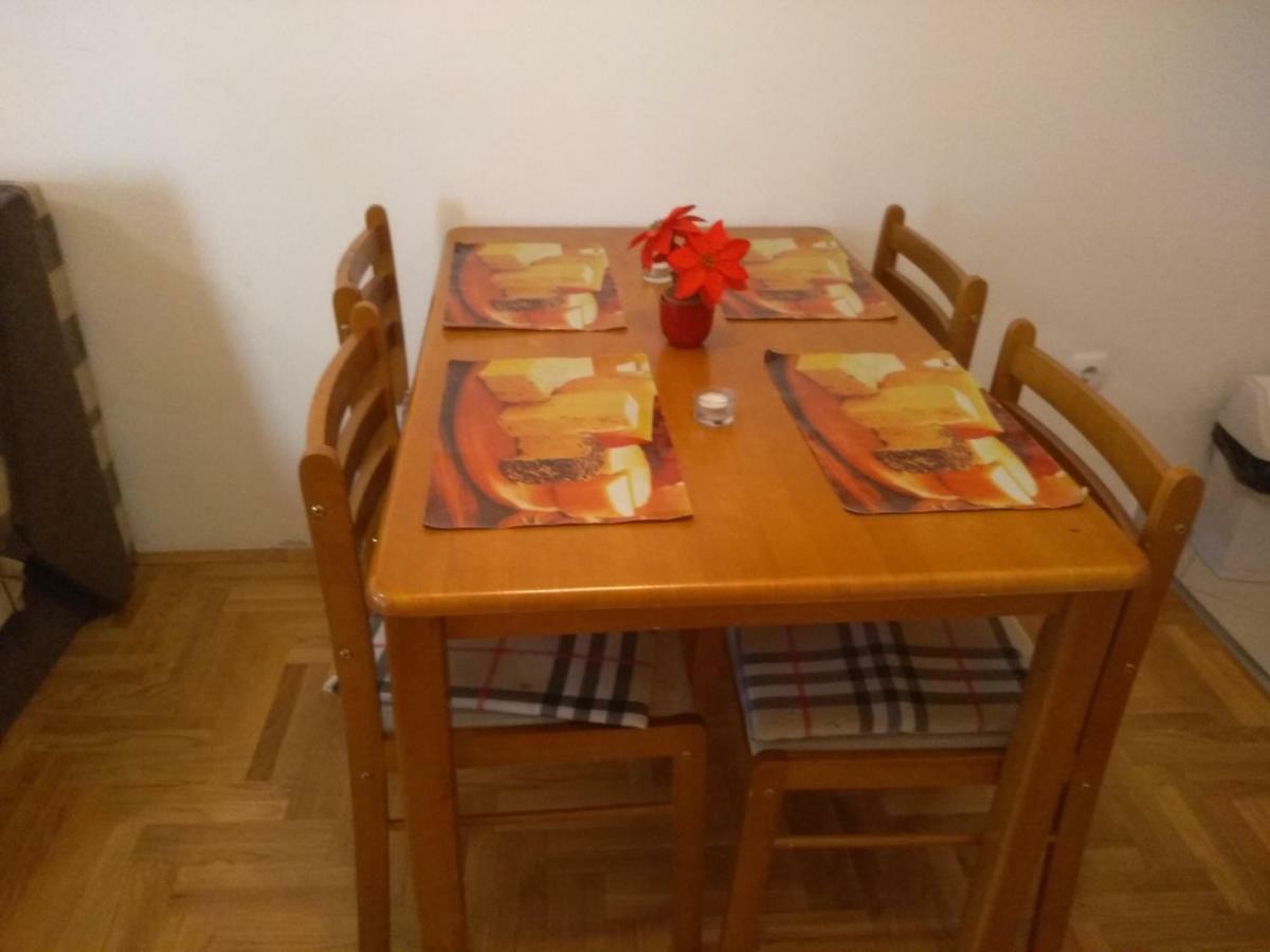 Apartman Marina Sa Garazom Novi Sad Eksteriør bilde