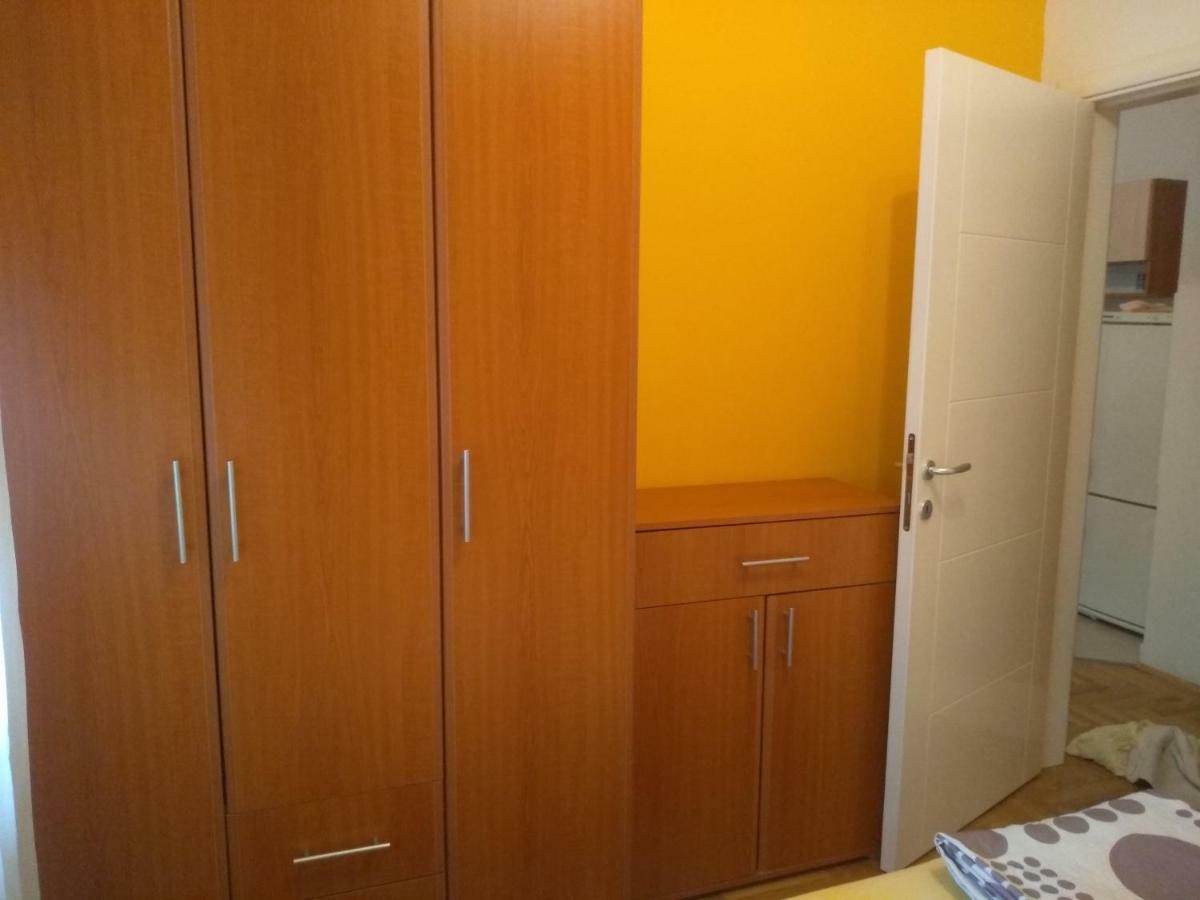Apartman Marina Sa Garazom Novi Sad Eksteriør bilde